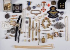 WITHDRAWN LOT 189 SSO1
Gold jewellery,