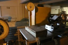 Accuweigh 100 lb. x 4 oz. Platform Scale