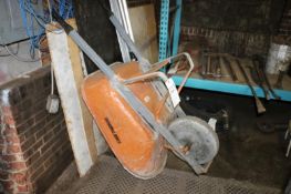 True Temper Wheelbarrow