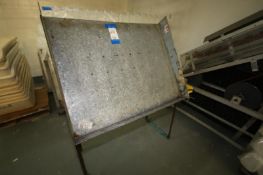 Aprox. 4 ft. W x 3-1/2 ft. x 5 ft. H Portable Upright Debagging Table