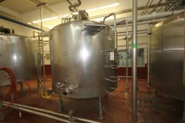 Mueller 1,000 Gal. Dome-Top S/S Processor, Model PCP, S/N 82985, with Agitator, Sprayball, Tank