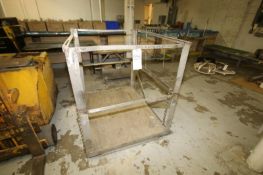 Manlift S/S Cage Platform - All S/S Custom Design