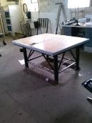 Aprox. 5 ft. L x 4 ft. W x 30