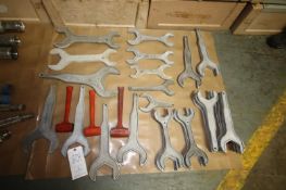 Aprox. (26) Aluminum Line Wrenches with (3) Hammers