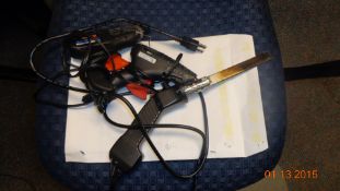 Lot of Two Glue Guns and One Hot Knife (LOCATED IN IOWA, RIGGING INCLUDED WITH SALE PRICE)***