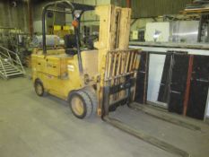Caterpillar 10,000lb LP forklift. Model: T100C. SN #: 373983. Blades are 60