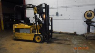 Caterpillar Electric Forklift Truck Battery Operated with Side Shift