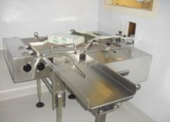 Garvey Feeding Table