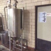 100 Gallon Single Shell Cone Bottom S/S Tank, Top Mounted Air Valve (Located in Colorado)***LBKS***