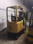Hyster Electric Forklift Truck with Side Shift - Operational -- (LOCATED IN IOWA, FOB INCLUDED