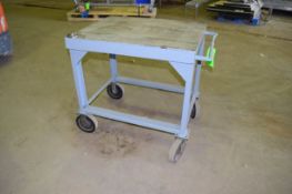 Aprox. 3 ft. x 2 ft. 6