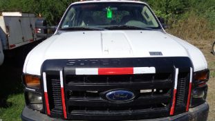 2009 Ford F-350 XL Super Duty Crew Cab Truck, 4x4, Triton V8 Gas Engine, Automatic Transmission,
