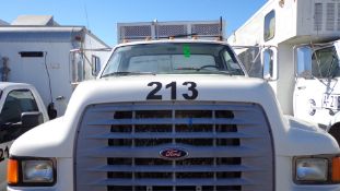 1997 Ford F-800 Box Truck,4x4, Diesel Engine, Standard Transmission, 225
