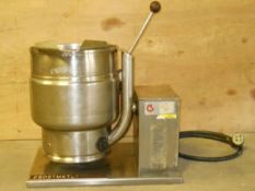 Groen 20 Qt Tilting Kettle, Model:  TDB/7-20, Serial: 239, 50 PSI @ 300 Deg F.  208 Volts, 60 Hz,