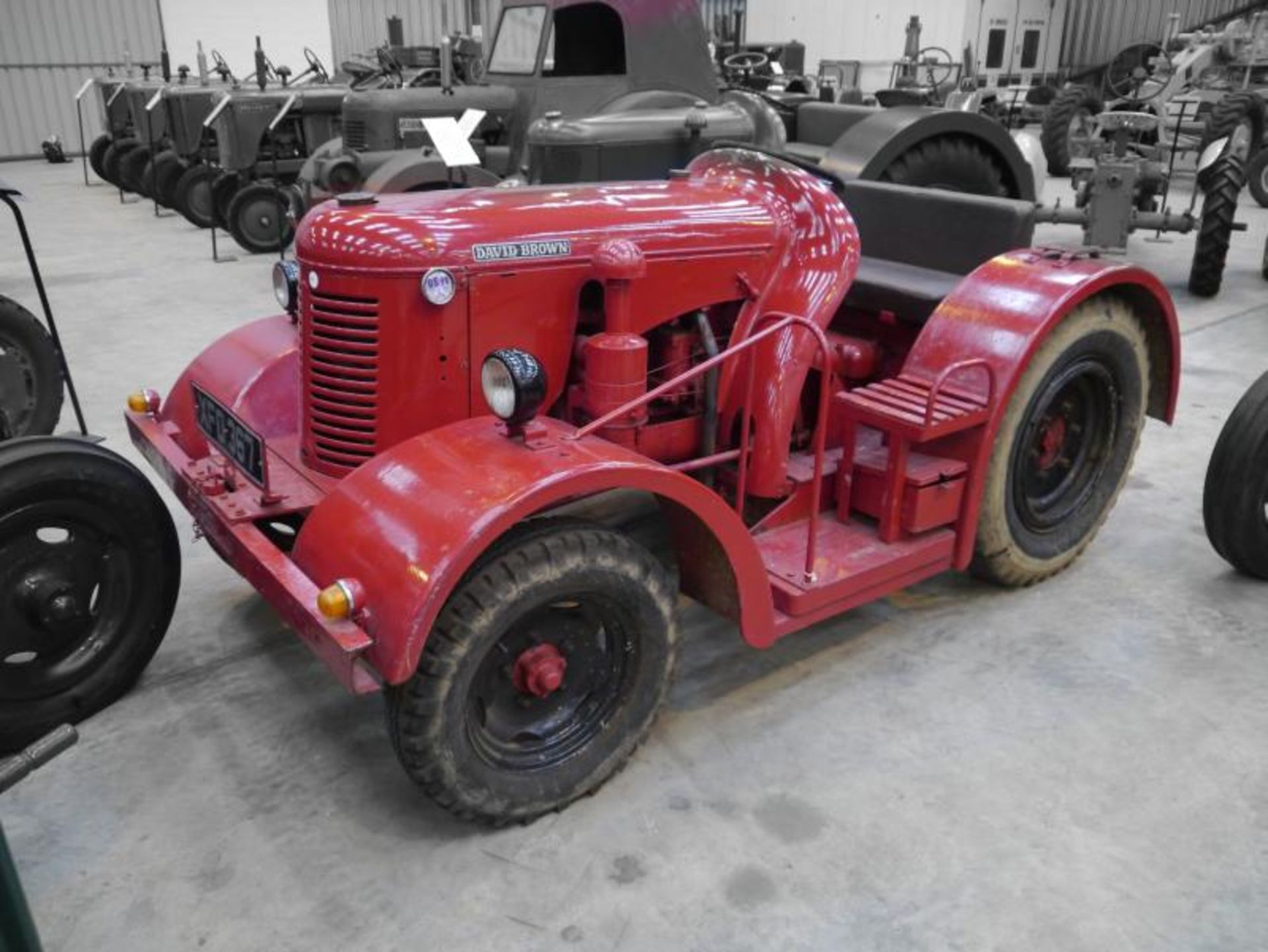 1954 DAVID BROWN Taskmaster 30IC 4cylinder petrol TRACTOR Reg No: XFO 367 Serial No: VIG/1A/AMZ/