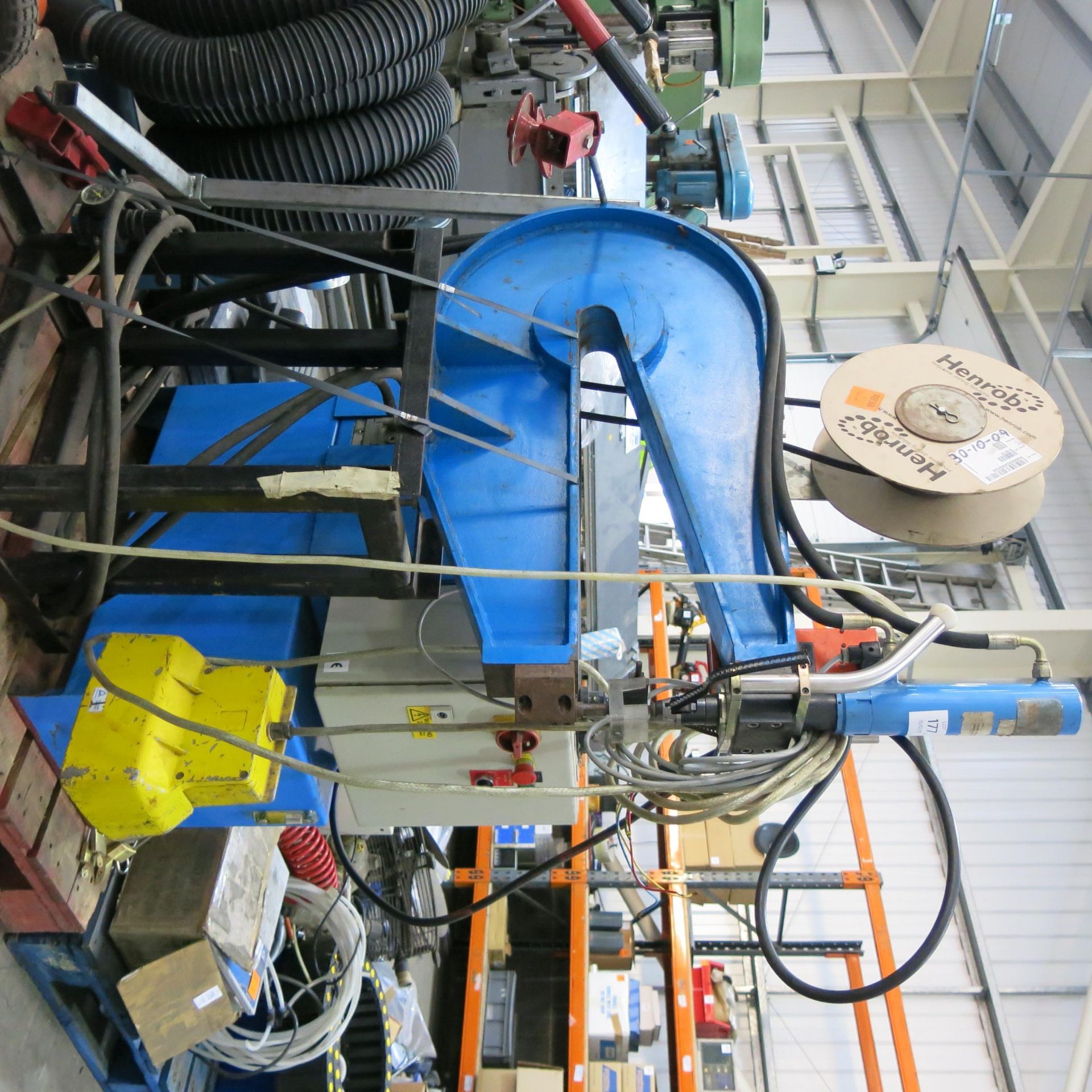 * A Bollhoff/Henrob Self Piercing Rivet Machine, Signmakers Equipment ...