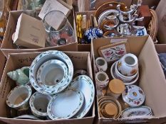 A quantity of decorative ceramics to inc