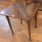 Georgian mahogany pad foot triangular dr