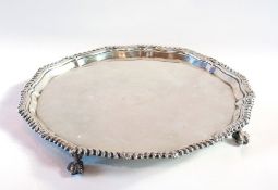 An Edwardian silver salver, plain with s