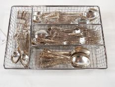 A quantity of silver plate Queens patter