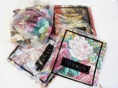 Quantity Ehrman and other tapestry kits