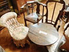 Victorian low buttonback nursing chair w