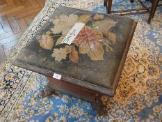 Victorian square lift-up top stool havin