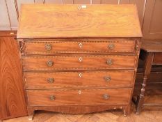 Georgian gentleman's mahogany bureau, wi