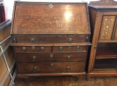 18th century oak bureau with fitted inte