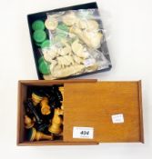Boxwood and ebonised wood chess set in w
