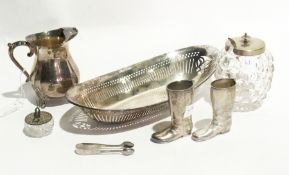 EPNS oval two-handled tray with gallery