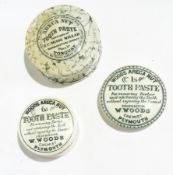 Quantity of late 19th and early 20th cen