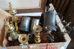 A quantity of brass and metal items incl