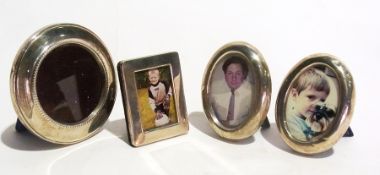 Modern silver circular photograph frame