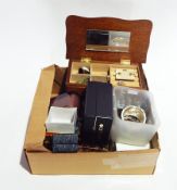 Large quantity costume jewellery