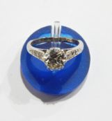 1930's 18ct gold and platinum solitaire diamond ring, the centre stone, 1.
