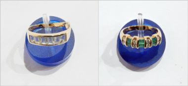 14K gold, green and white stone ring alternating green and white stones and a 9ct gold and white