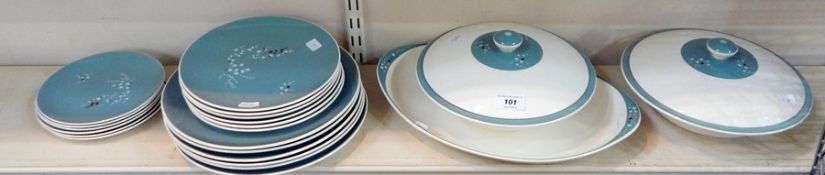 Set Royal Doulton pottery 