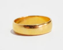 22ct gold wedding band