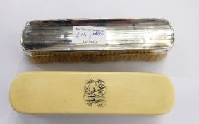 Pair of George V silver-backed gentleman's hair brushes, Mason and Jones, Birmingham, 1926 & 1929,