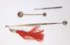 Chinese silver bookmark, Star of David spoon and nut pick, etc.