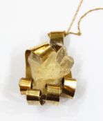 Silver-coloured metal,