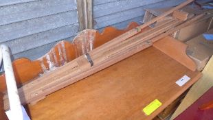 A travelling artist easel
