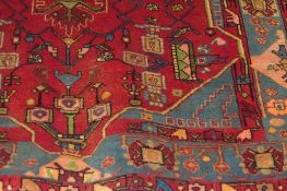 A fine North West Persian Nahawand rug 1