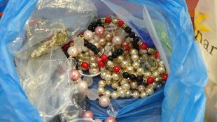 A collection of costume jewellery includ