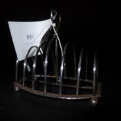 A William Hutton and Sons hallmarked silver toast rack with gadrooned decoration