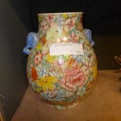 An early C20th Chinese porcelain Millefl