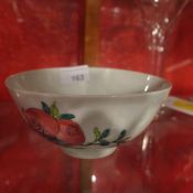 A Chinese famille rose porcelain bowl decorated with peaches