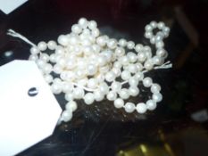 A Japanese pearl necklace