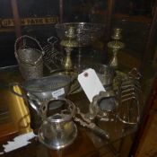 A collection of silver plate including i